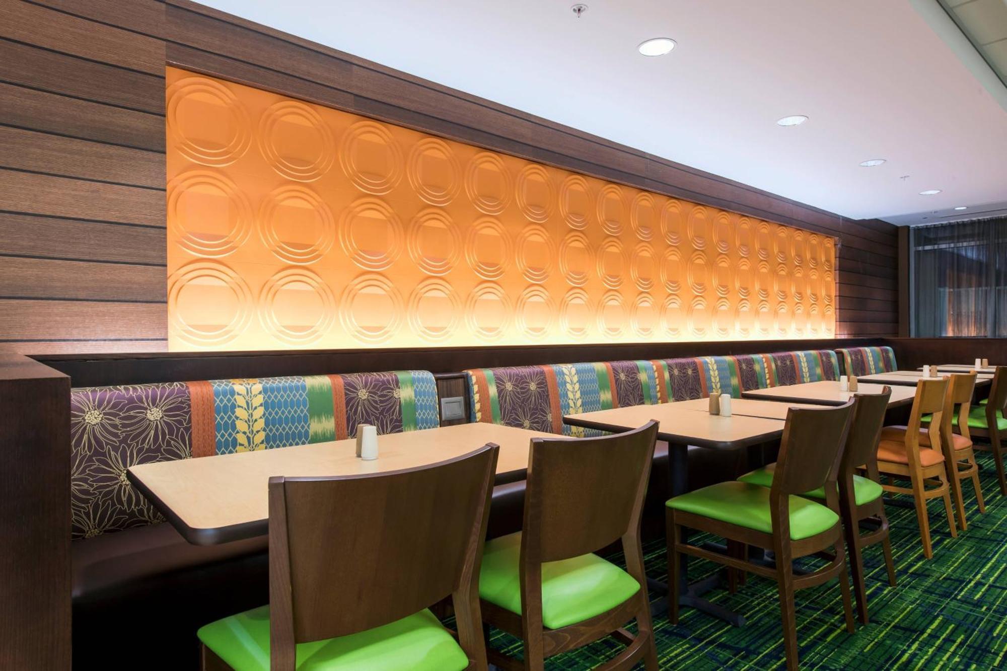Fairfield & By Marriott 3*